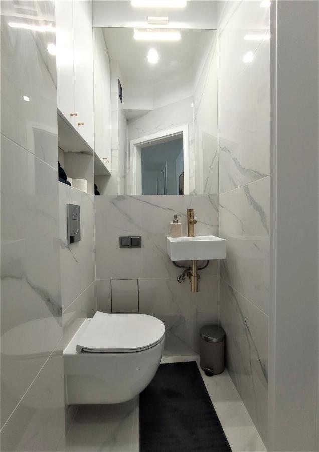 Mki Apartments - Warsaw City Center B&B Chmielna 73 C Dış mekan fotoğraf