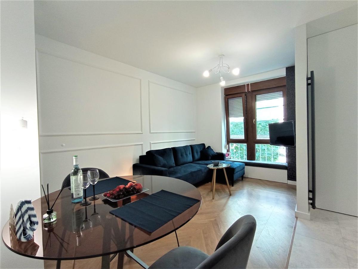Mki Apartments - Warsaw City Center B&B Chmielna 73 C Dış mekan fotoğraf