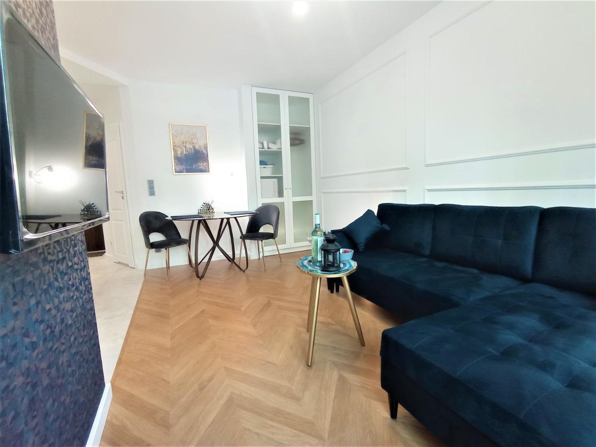 Mki Apartments - Warsaw City Center B&B Chmielna 73 C Dış mekan fotoğraf
